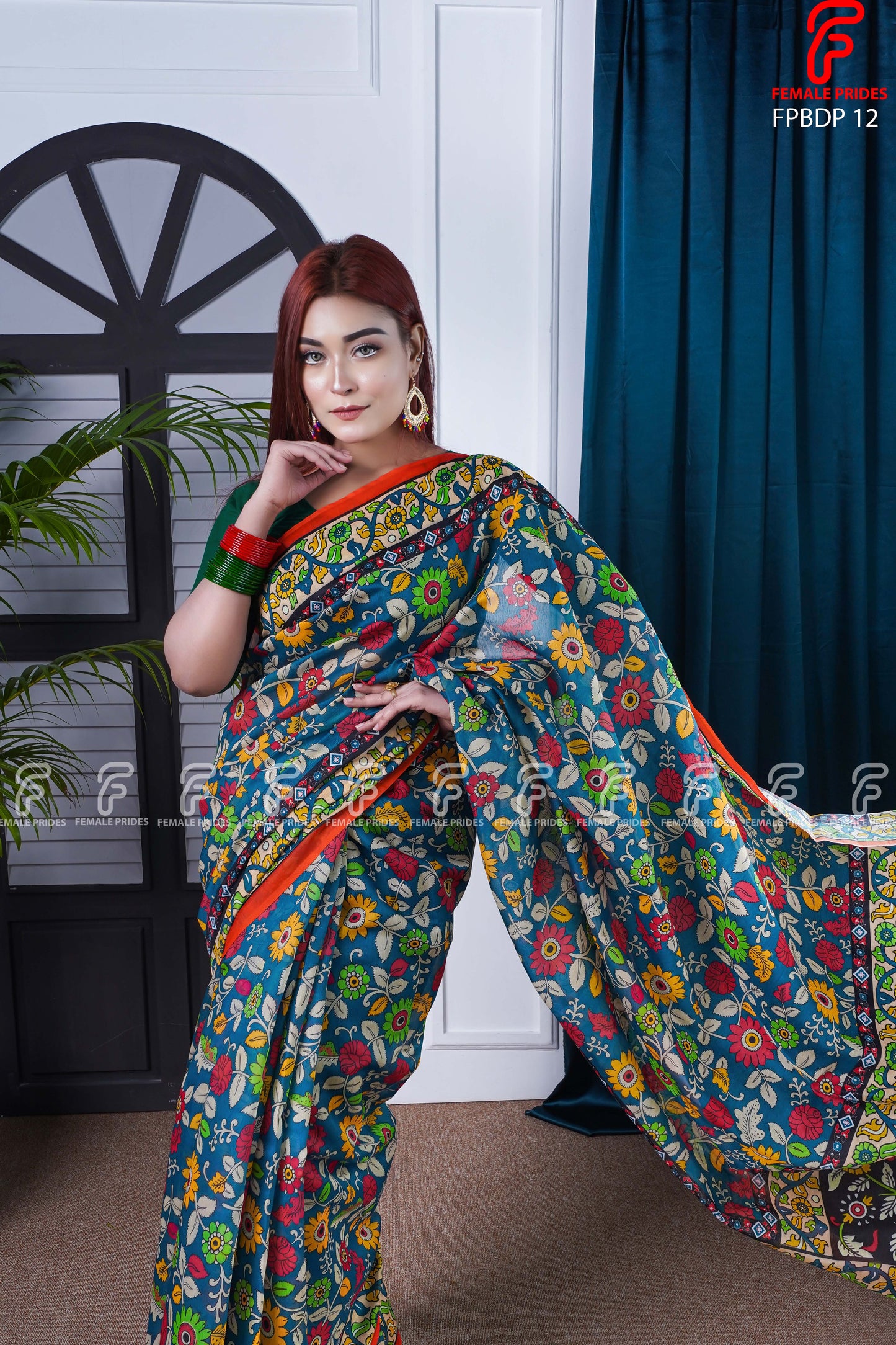 চমৎকার ডিজাইনের প্রিমিয়াম সফট সিল্ক শাড়ি-FPBDP12