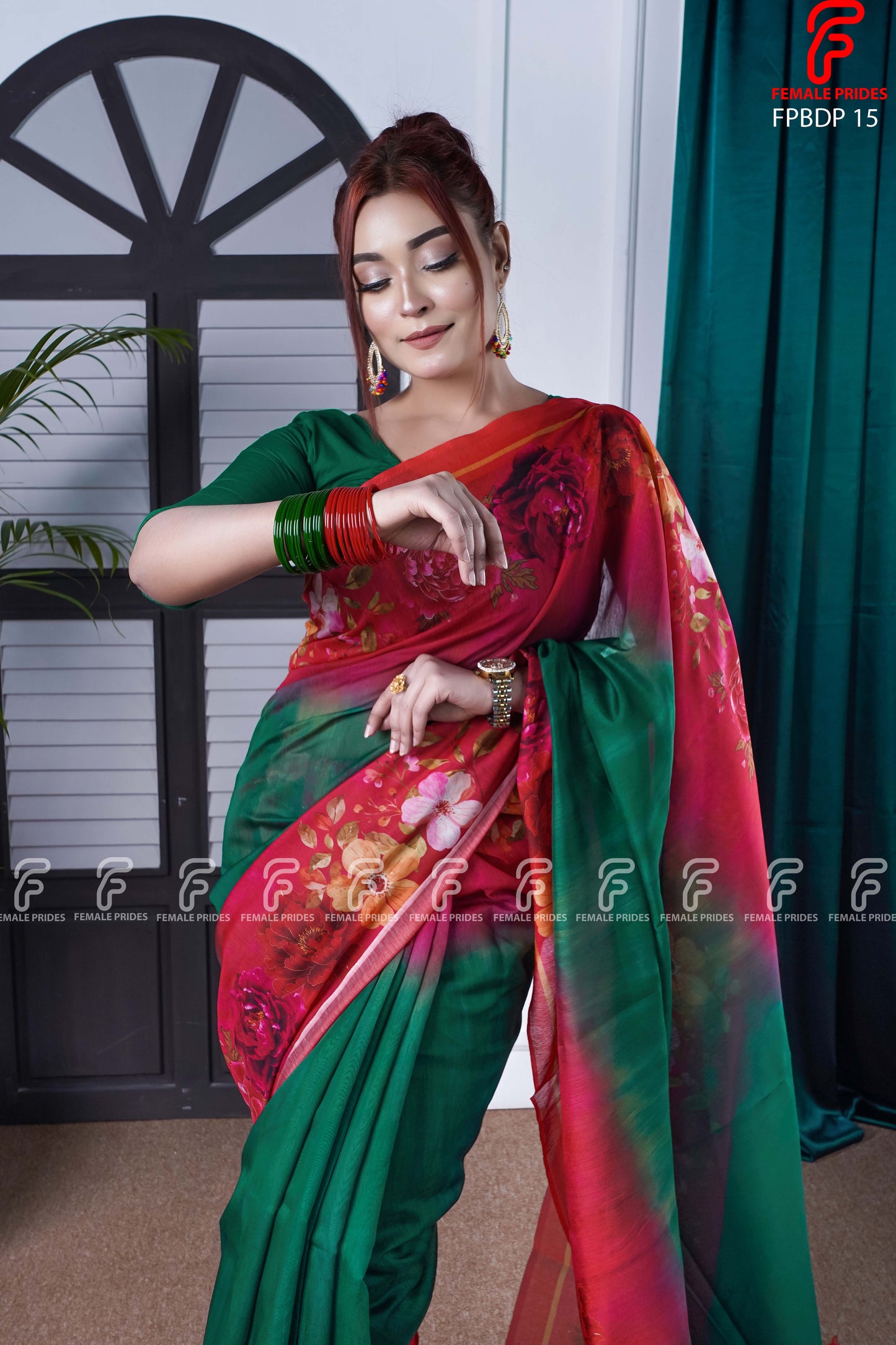 চমৎকার ডিজাইনের প্রিমিয়াম সফট সিল্ক শাড়ি-FPBDP15