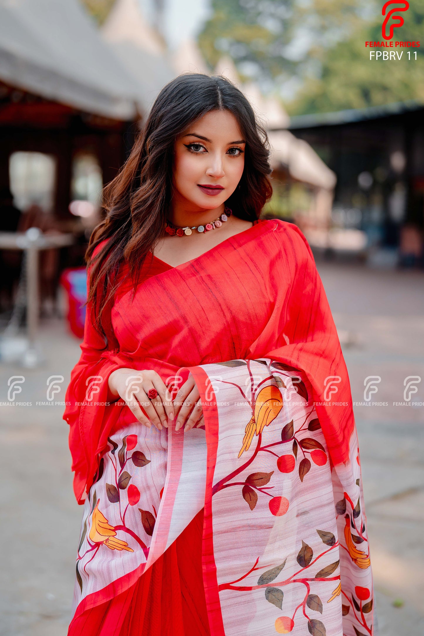 চমৎকার ডিজাইনের প্রিমিয়াম সফট সিল্ক শাড়ি-FPBRB11