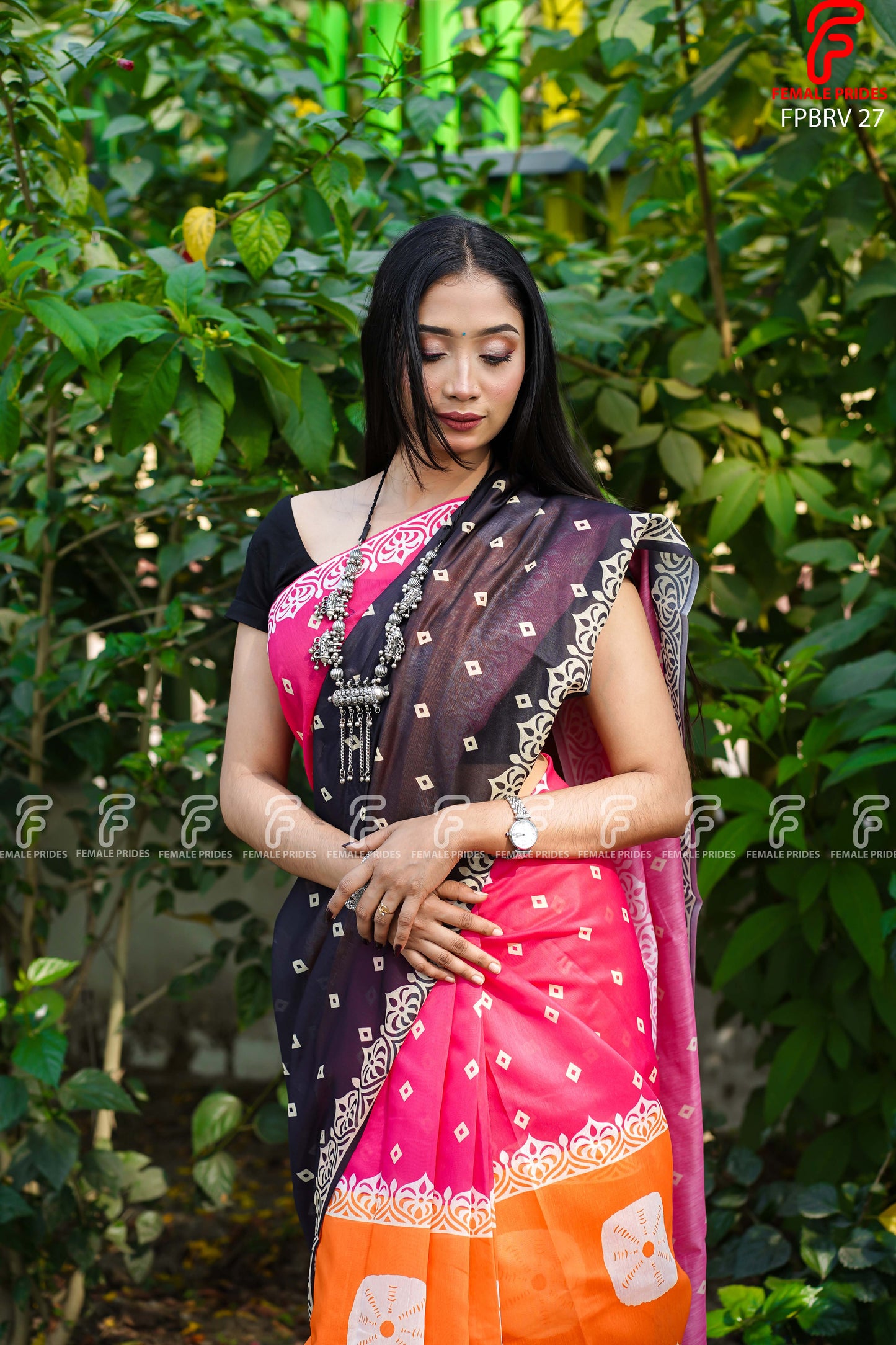 চমৎকার ডিজাইনের প্রিমিয়াম সফট সিল্ক শাড়ি-FPBRB27