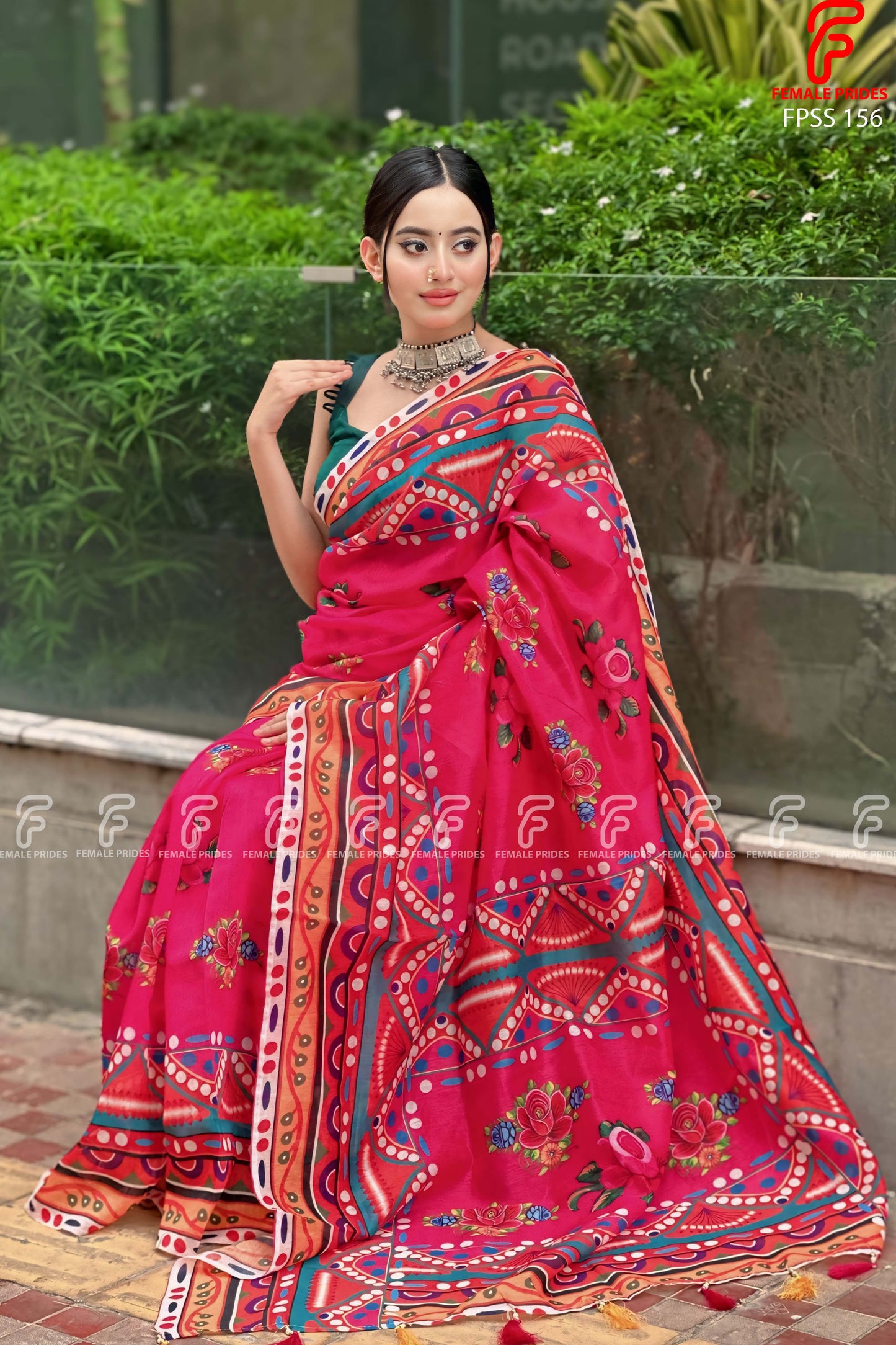 চমৎকার ডিজাইনের চান্দেরি সিল্ক ডিজিটাল প্রিন্ট শাড়ি-FPSS156